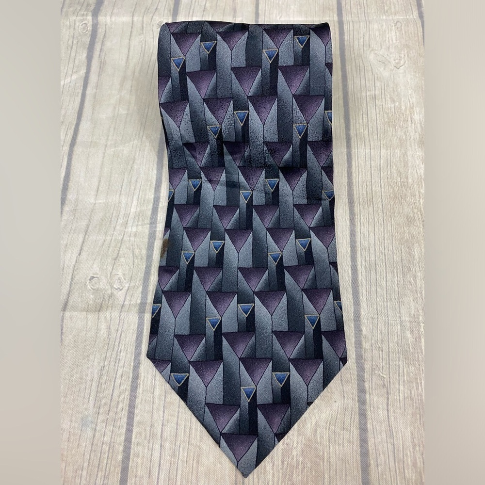 AXIS LA Mens Purple Gray Silver Geometrical 4” Wide 60” Long Silk Necktie